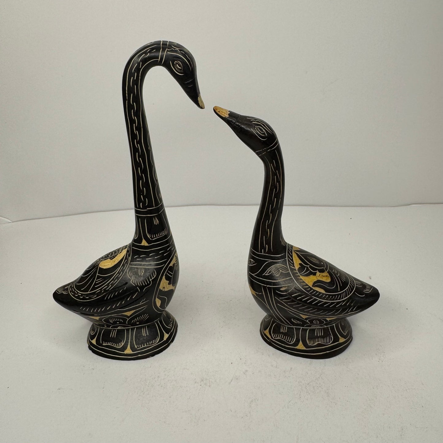Handmade Ceramic Duck Figurines – Elegant Home Decor
