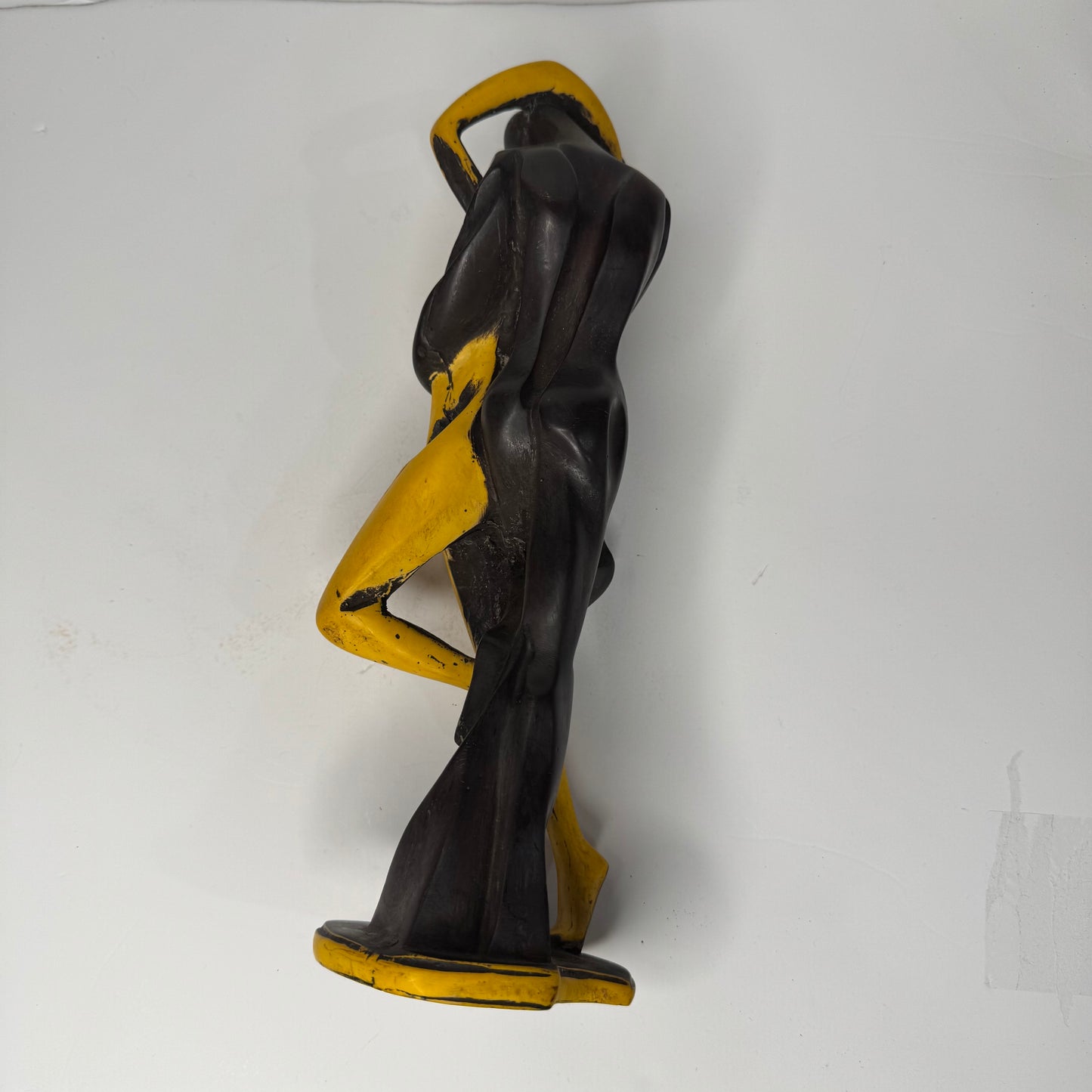 Abstract Ceramic Couple Figurines – Modern Artistic Sculptures